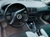 Usata VW Golf IV 75 CV (55 kW) 2000 Blu Utilitaria