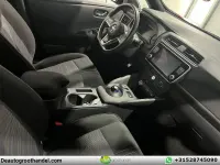 Gebraucht Nissan Leaf Acenta 110 kW (150 PS) 2021 Rot Kleinwagen