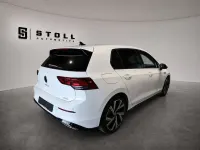 Gebraucht VW Golf VIII R-line 150 PS (110 kW) 2023 Weiss Limousine