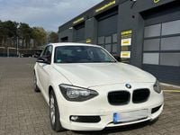 Gebraucht BMW 114 102 PS (75 kW) 2014 Weiß Kleinwagen