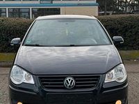 Gebraucht VW Polo 68 PS (50 kW) 2005 Schwarz Kleinwagen