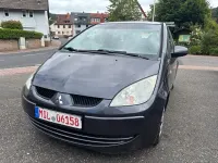 Gebraucht Mitsubishi Colt Invite 95 PS (69 kW) 2006 Grau Kleinwagen