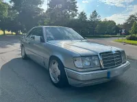 Gebraucht Mercedes 300 220 PS (161 kW) 1991 Silber Coupé