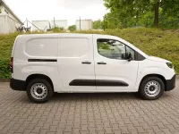 Neu Fiat Doblò 131 PS (96 kW) 2026 Weiß Van / Kleinbus