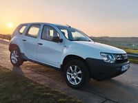 Gebraucht Dacia Duster 105 PS (77 kW) 2014 Weiß SUV