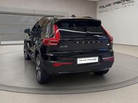 Gebraucht Volvo XC40 Core 169 kW (231 PS) 2022 Onyx black / (metallic) SUV