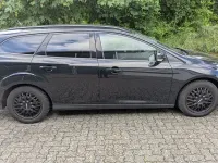 Gebraucht Ford Focus Trend 125 PS (91 kW) 2014 Schwarz Limousine