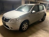 Gebraucht Dacia Sandero 75 PS (55 kW) 2008 Silber Kleinwagen