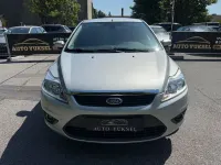 Gebraucht Ford Focus Style 101 PS (74 kW) 2008 Grau Limousine