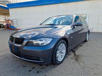 Gebraucht BMW 325 218 PS (160 kW) 2005 Grau Limousine