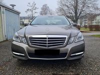 Gebraucht Mercedes E300 Avantgarde 231 PS (169 kW) 2012 Grau Limousine