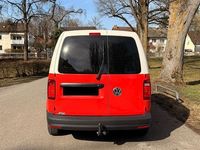 Usata VW Caddy 75 CV (55 kW) 2018 Rosso Monovolume