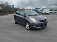 gebraucht Toyota Yaris 1,3-l-VVT-i Cool Cool