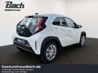Neu Toyota Aygo X Play 72 PS (52 kW) 2026 Weiß SUV