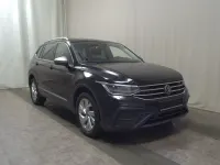 Gebraucht VW Tiguan Allspace Life 150 PS (110 kW) 2023 Schwarz SUV