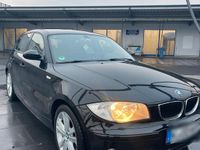 Gebraucht BMW 116 122 PS (89 kW) 2006 Schwarz Kleinwagen