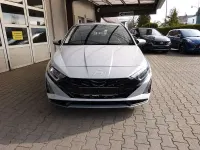Gebraucht Hyundai i20 101 PS (74 kW) 2024 Grau Kleinwagen