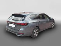 Usata VW Passat 150 CV (110 kW) 2025 Grigio Station wagon