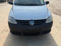 Gebraucht VW Fox 54 PS (39 kW) 2008 Weiß Kleinwagen