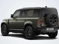 Neu Land Rover Defender SE Dynamic 349 PS (256 kW) 2026 Woolstone green SUV