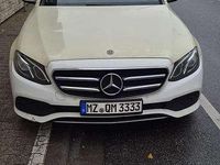 Gebraucht Mercedes E220 194 PS (142 kW) 2019 Weiß Kombi