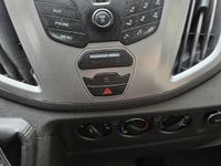 Gebraucht Ford Transit 2019 Weiß Van / Kleinbus