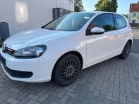 Gebraucht VW Golf VII Trendline 80 PS (58 kW) 2012 Weiß Limousine