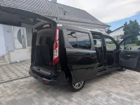 Gebraucht Ford Grand Tourneo Connect Titanium 120 PS (88 kW) 2018 Schwarz Van / Kleinbus