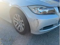 Gebraucht BMW 320 150 PS (110 kW) 2007 Grau Limousine