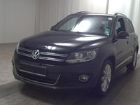 Gebraucht VW Tiguan LOUNGE 125 PS (91 kW) 2016 Deep black perleffekt SUV