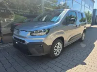 Neu Fiat Doblò 102 PS (75 kW) 2026 Maestro grau Van / Kleinbus
