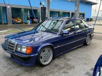 Gebraucht Mercedes 190 136 PS (100 kW) 1992 Blau Limousine