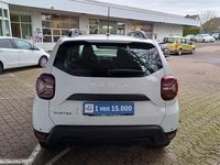 Second-hand Dacia Duster Expression 101 CP (74 kW) 2024 Alb SUV