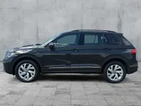 Gebraucht VW Tiguan Life 200 PS (147 kW) 2022 Uranograu SUV
