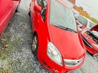 Gebraucht Opel Zafira 125 PS (91 kW) 2012 Rot Van / Kleinbus