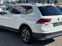 Gebraucht VW Tiguan Allspace United 200 PS (147 kW) 2021 Pure white SUV
