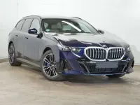 Gebraucht BMW 550e M Sport 313 PS (230 kW) 2025 Tansanitblau ii metallic Kombi