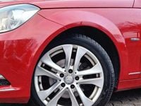 Gebraucht Mercedes C250 Avantgarde 204 PS (150 kW) 2012 Rot Kombi