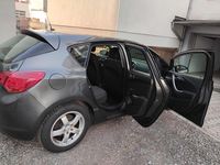 Gebraucht Opel Astra 115 PS (84 kW) 2010 Grau Kleinwagen