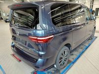 Gebraucht VW Multivan 150 PS (110 kW) 2023 Starlight blue Van