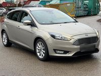 Gebraucht Ford Focus 125 PS (91 kW) 2018 Silber Limousine