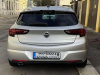 Gebraucht Opel Astra Dynamic 160 PS (117 kW) 2016 Silber Limousine