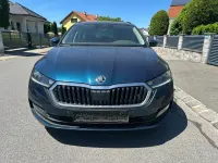 Gebraucht Skoda Octavia Ambition 150 PS (110 kW) 2022 Blau Kombi