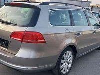 Gebraucht VW Passat Comfortline 140 PS (102 kW) 2013 Light brown metallic Kombi