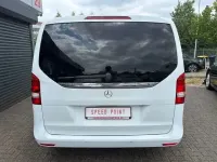 Gebraucht Mercedes V220 Edition 163 PS (119 kW) 2016 Blau Van / Kleinbus