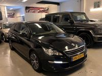 Gebraucht Peugeot 308 SW 120 PS (88 kW) 2015 Schwarz Kombi