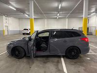 Gebraucht Ford Focus ST 185 PS (136 kW) 2015 Grau Kombi