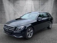 Gebraucht Mercedes E220 194 PS (142 kW) 2020 Obsidianschwarz  metalliclack Limousine