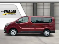 Gebraucht Renault Trafic Life 150 PS (110 kW) 2024 Rot Van / Kleinbus