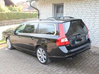 Używany Volvo V70 Pro 215 KM (158 kW) 2012 Czarny Kombi